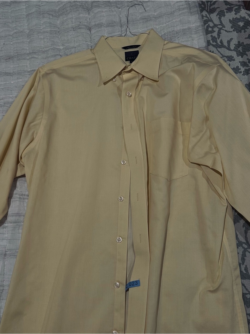 Chaps Men's Long-Sleeve Dress Shirt in Pale Yellow